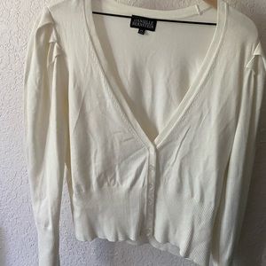 white cardigan, puff sleeve